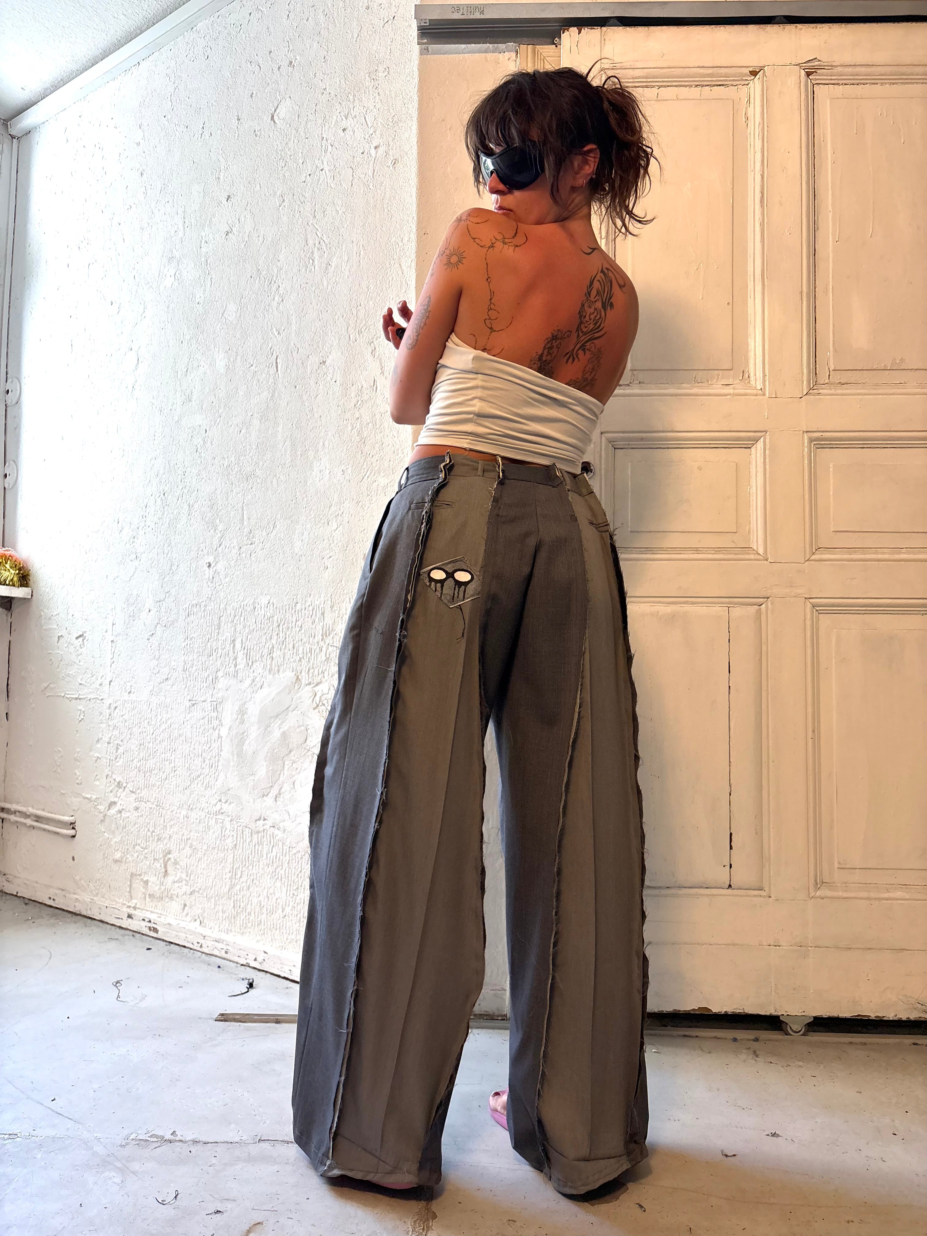 BAGGY GREY SPG SUITPANTS