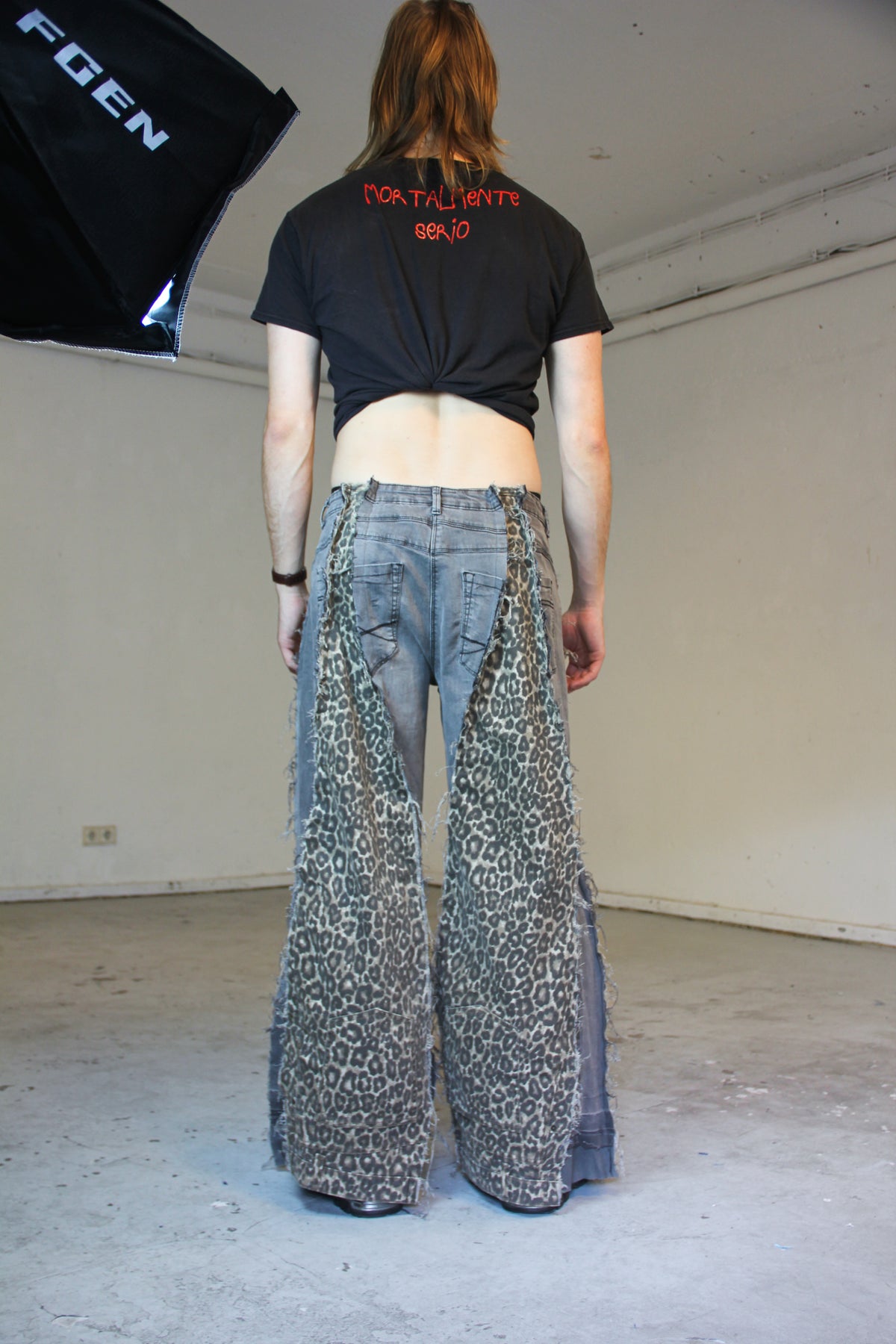 BAGGY LEO/GREY DENIM SPG PANTS
