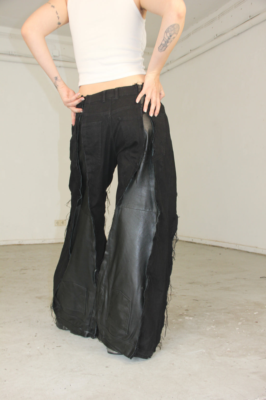 BAGGY BLACK LEATHER/DENIM SPG PANTS