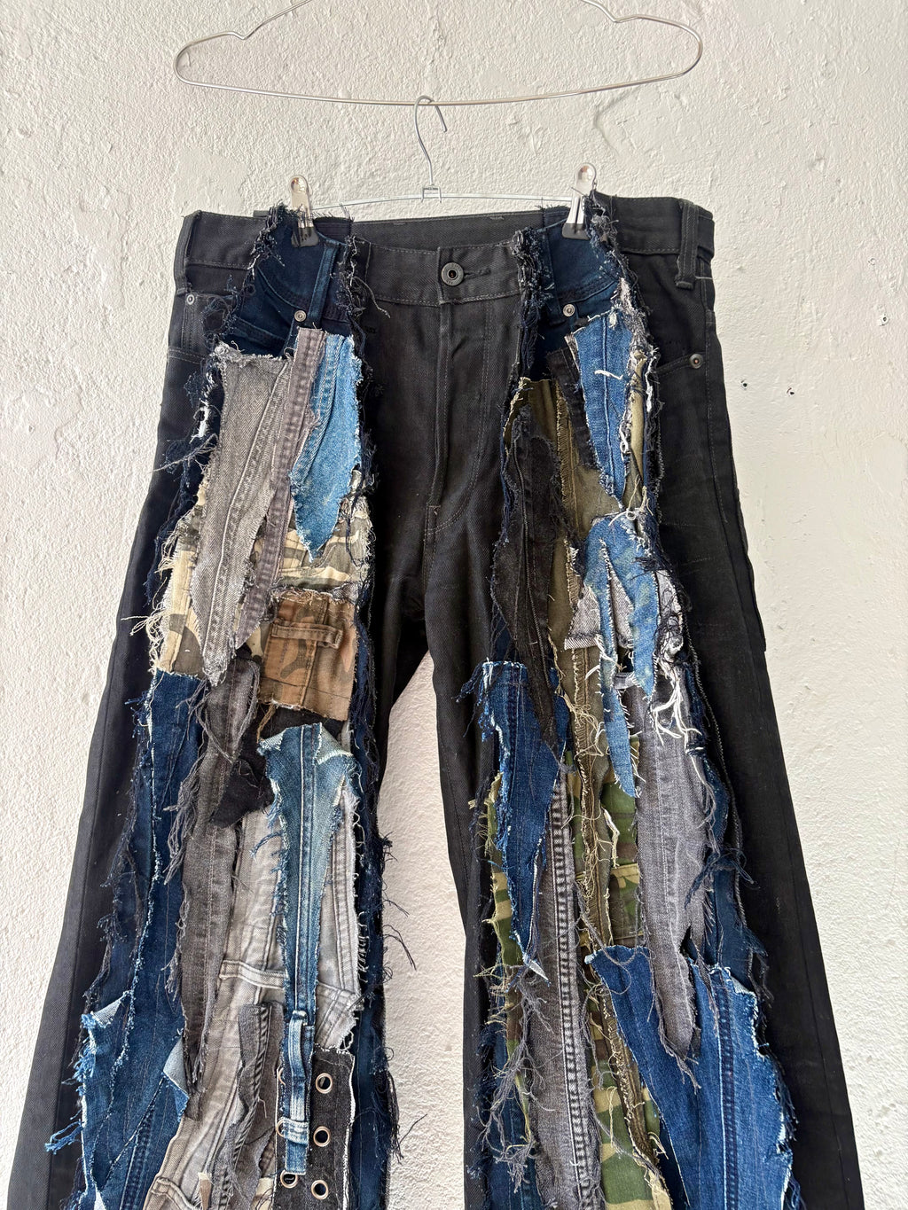 FLARED DARK DENIM PATCHED SCRAP SPG PANTS