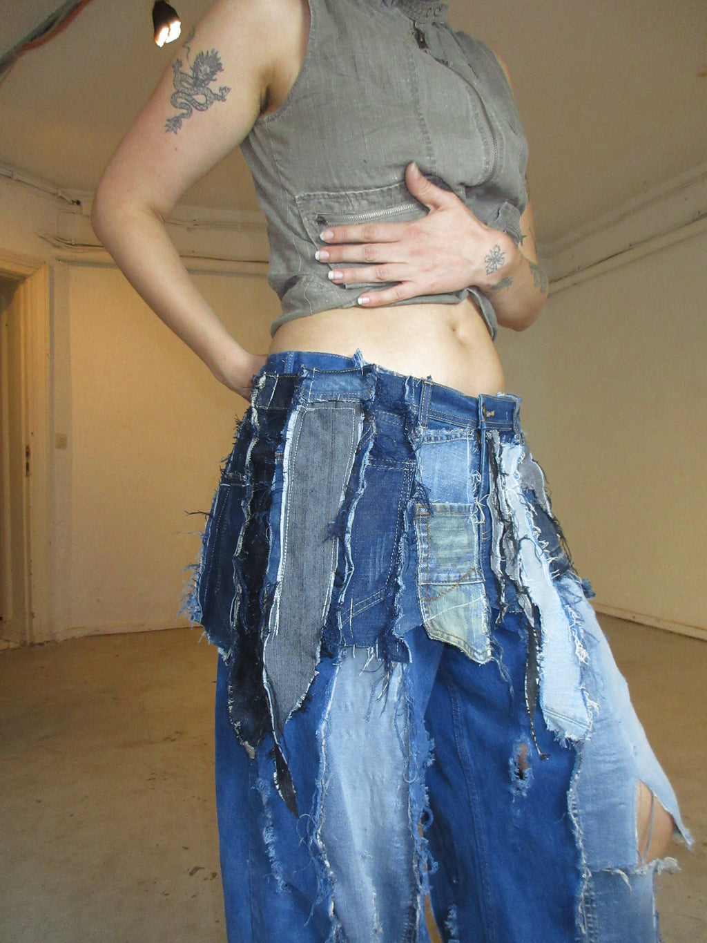 LIMITED EDITION DENIM SPG MINI SKIRT W BOW