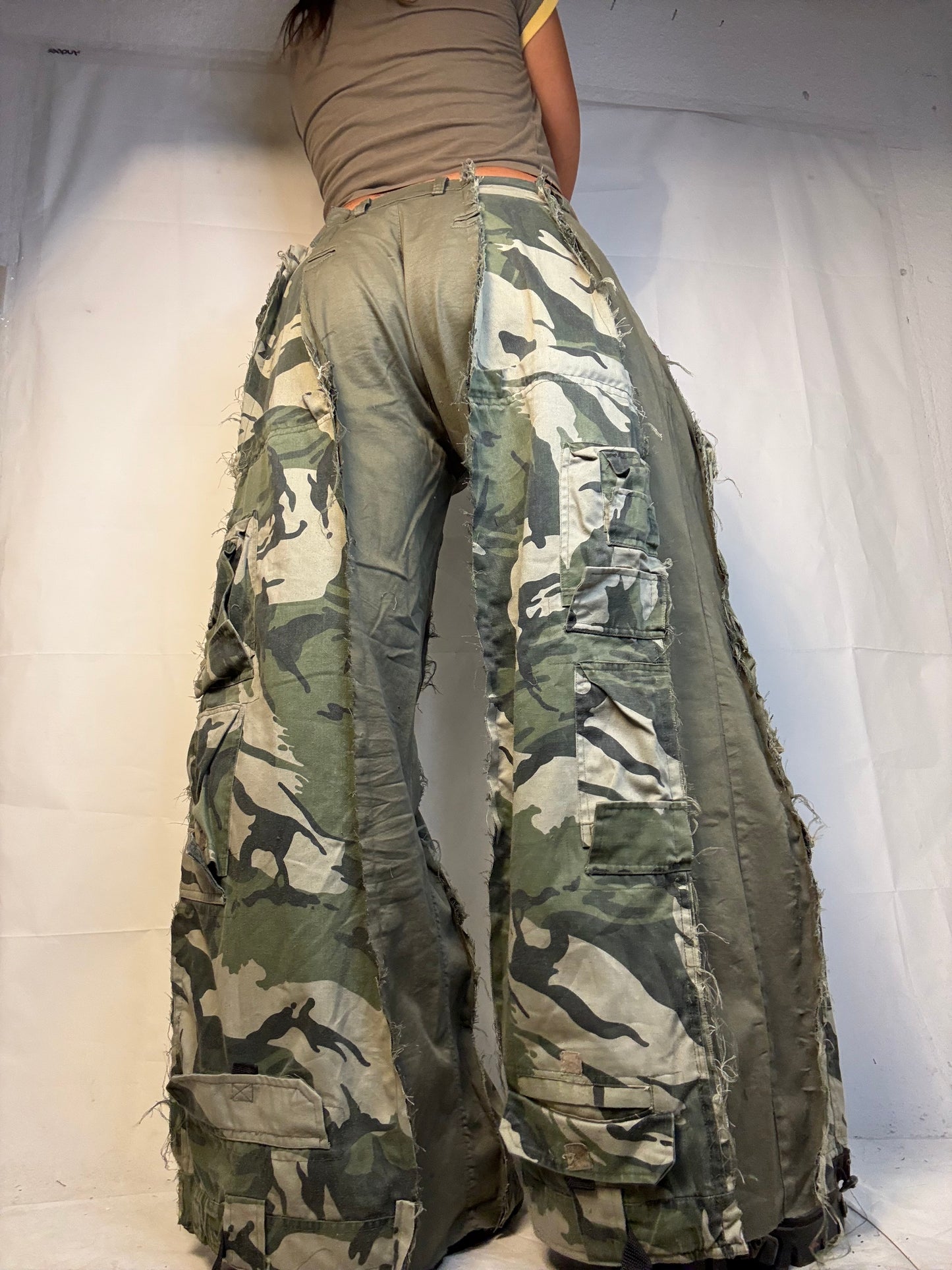 BAGGY CAMO/GREEN SPG PANTS