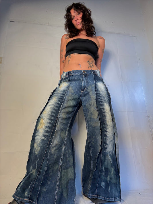 BAGGY BLEACH STAINED DENIM SPG PANTS