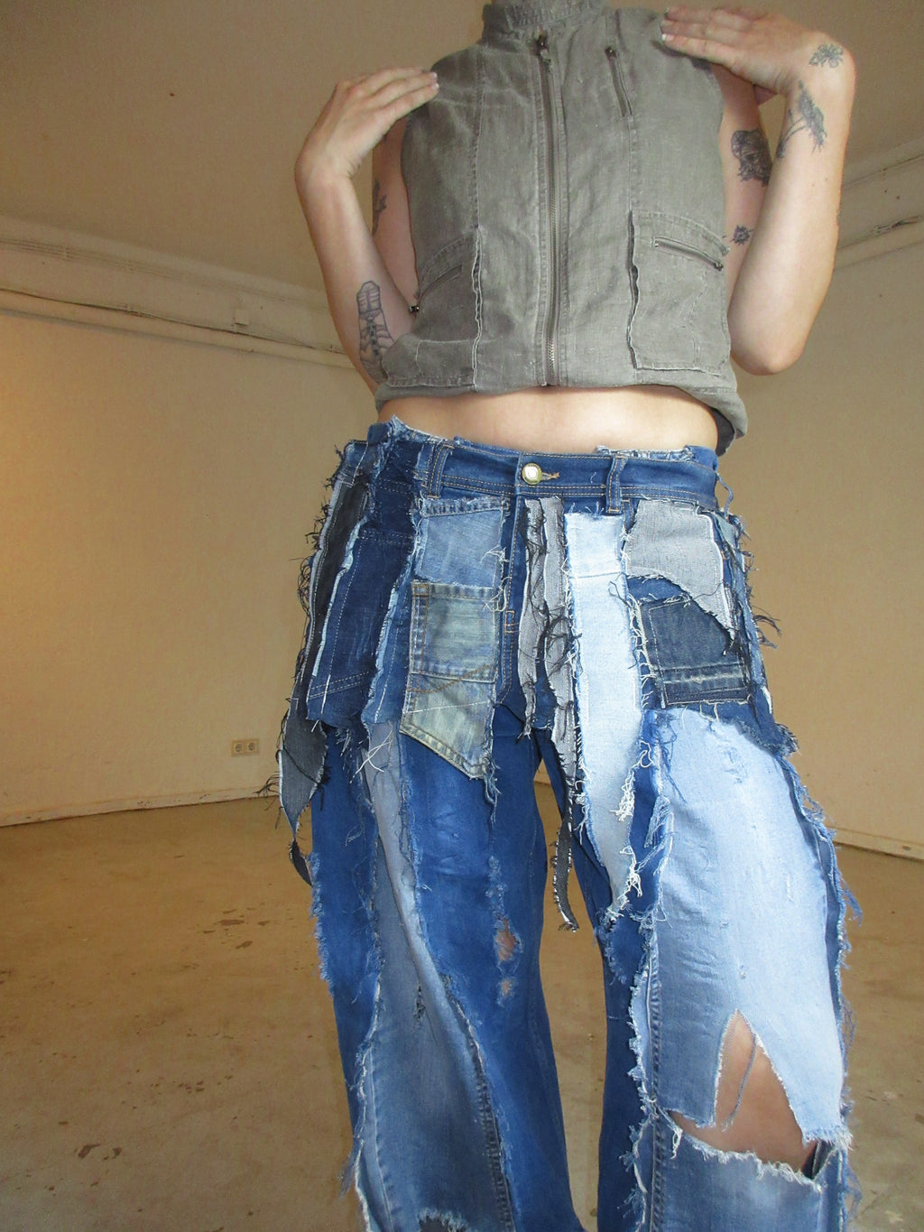 LIMITED EDITION DENIM SPG MINI SKIRT W BOW