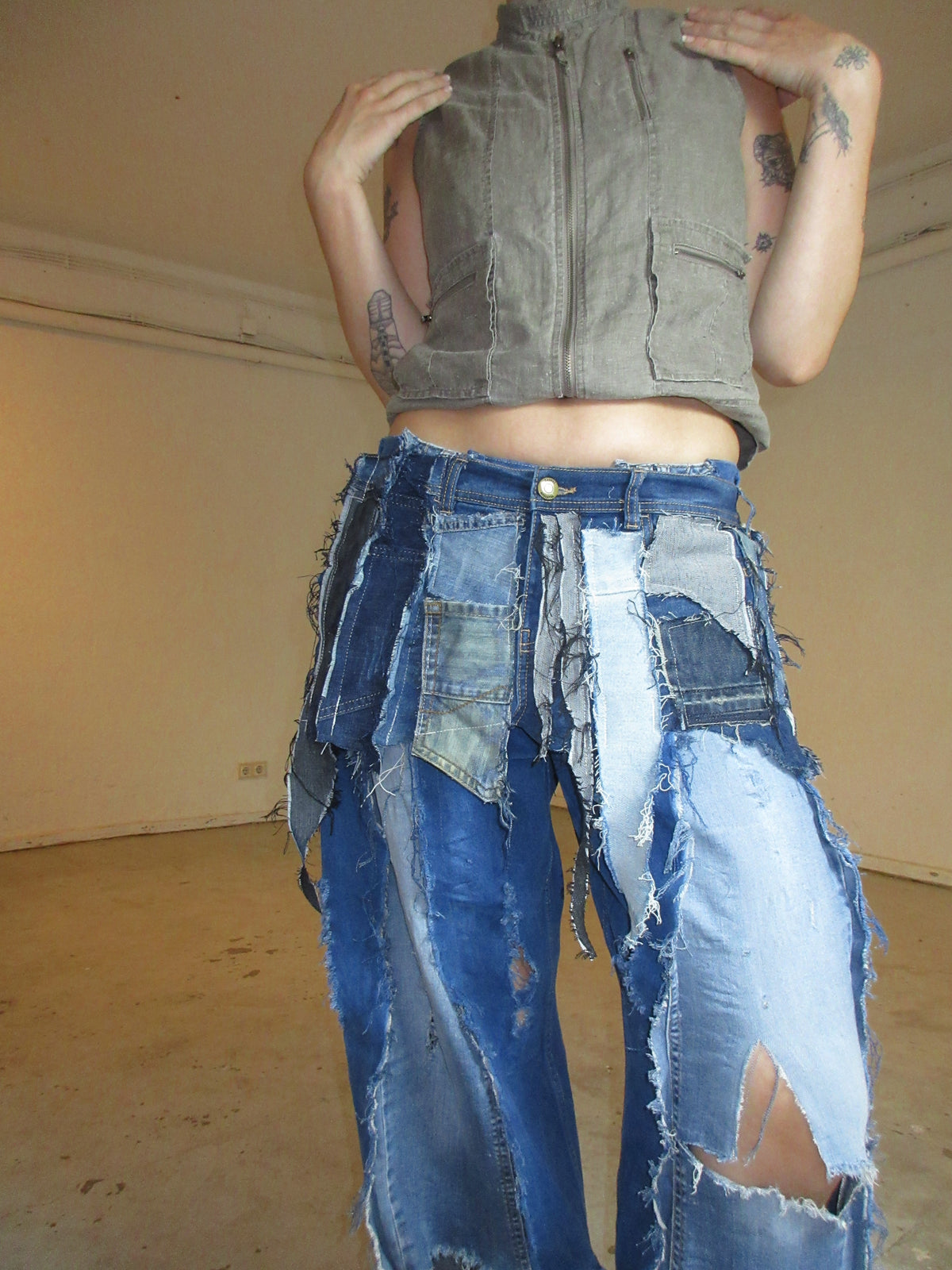 LIMITED EDITION DENIM SPG MINI SKIRT W BOW