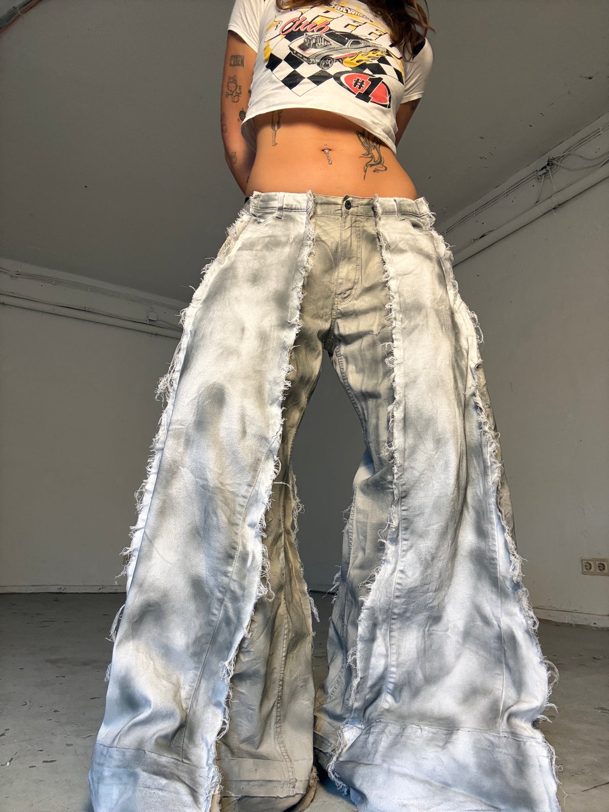 EXTRA BAGGY HEAVILY STAINED LIGHT/WHITE SPG PANTS
