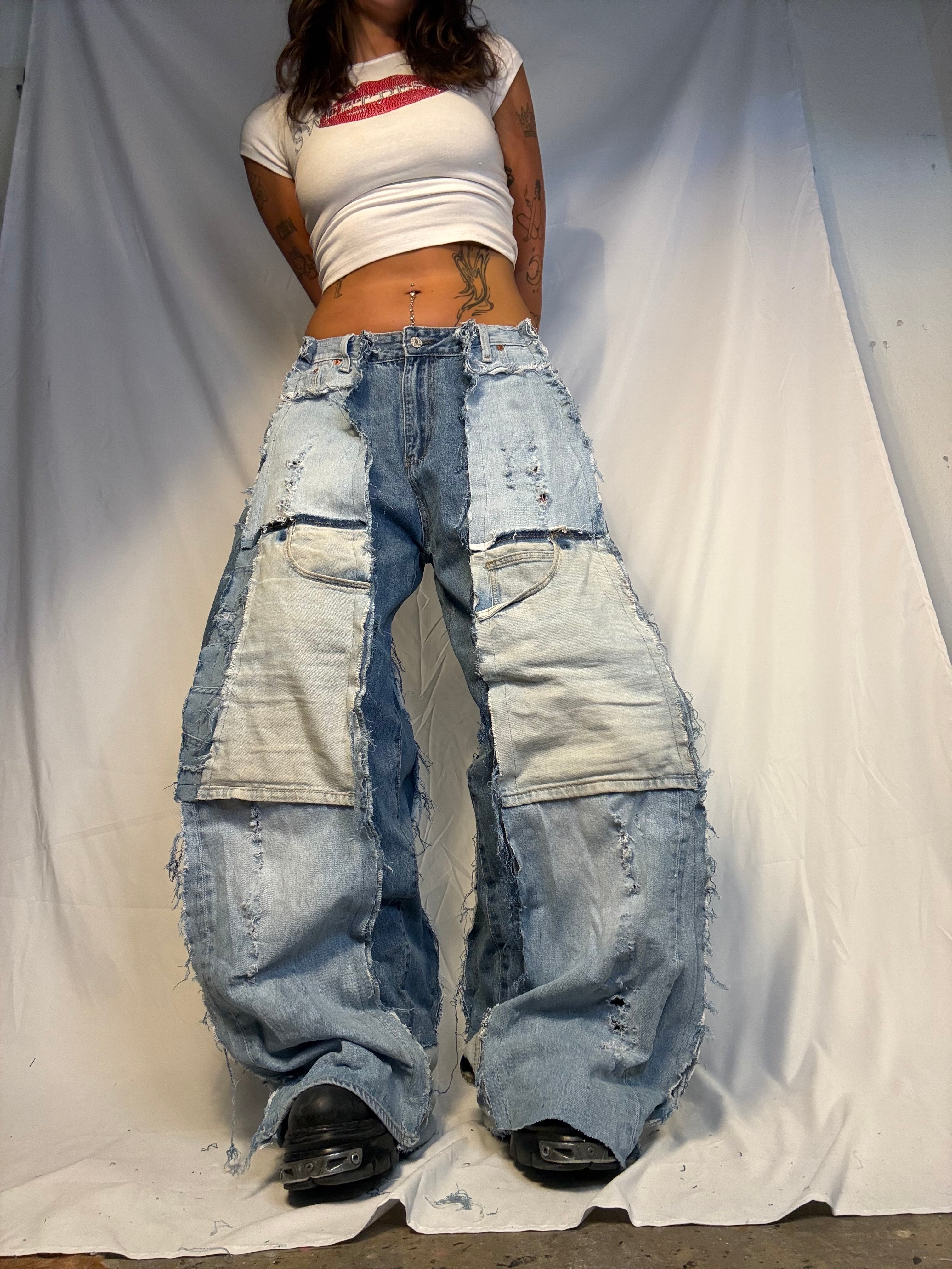 EXTRA BAGGY OVERSIZE PATCHED DENIM SPG PANTS