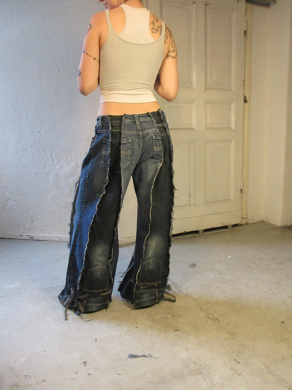 BAGGY TIE-IN DARK DENIM SPG PANTS